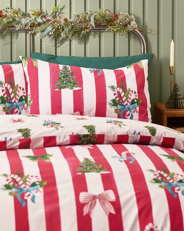 Catherine Lansfield Christmas Stripe Duvet Cover Set