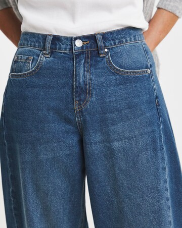 Indigo Authentic Tapered Barrel Jeans