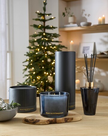 Black Lily & Pomegranate Glass Reed Diffuser 180ml
