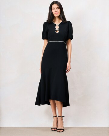 Hope & Ivy The Sutton Embellished Dress