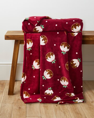 Christmas Pudding Fleece Throw