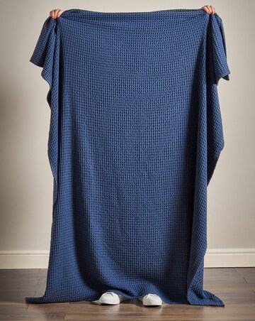 Pineapple Elephant Jaipur Waffle Cotton Throw