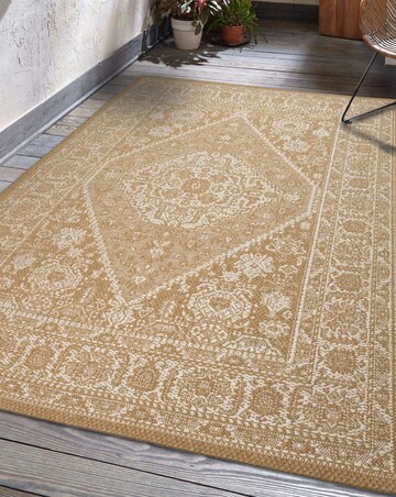 Arcade Medallion Indoor/Outdoor Rug