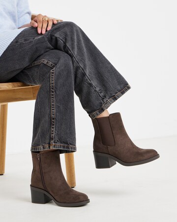 Aisha Block Heel Chelsea Ankle Boots - Extra Wide Fit (EEE)