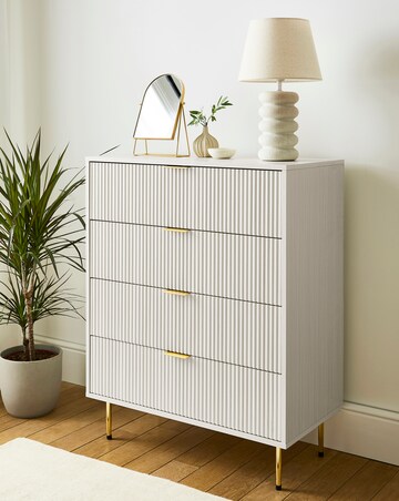 Fernley Small Chest