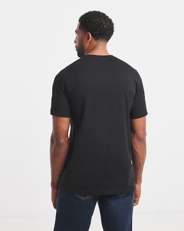 Winner Winner Xmas Graphic T-Shirt