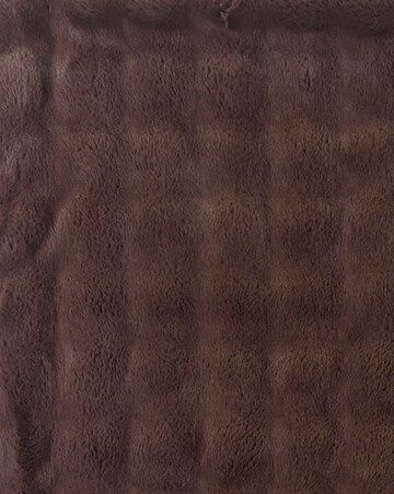 Luxe Bubble Faux Fur Throw