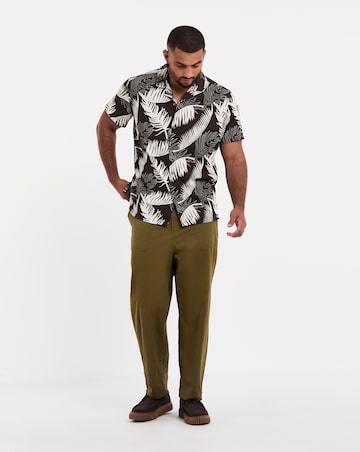 Leaf Print Revere Collar Shirt