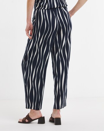 Linen Mix Barrel Trousers