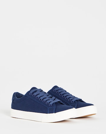 Busselton Lace Up Leisure Pumps Wide E Fit
