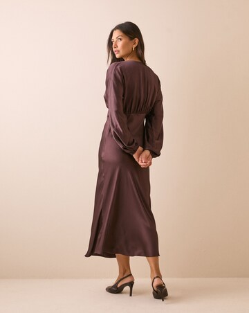 NOBODY'S CHILD ALLURA SATIN MIDI DRESS
