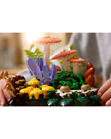 LEGO Botanicals Woodland Mushrooms 11505