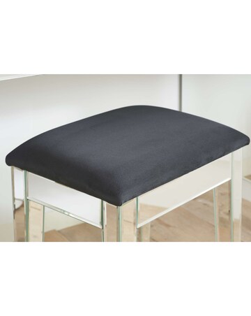 Valencia Stool