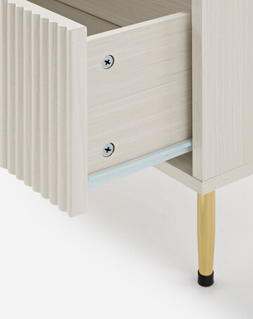 Fernley Small Chest