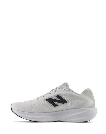 New Balance 680 Running Trainers