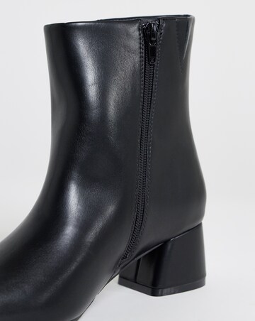 Carmella Block Heel Ankle Boots - Wide Fit (E)