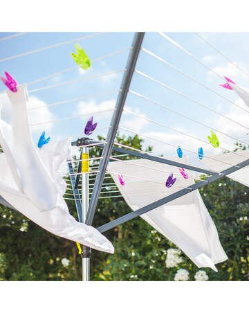 Minky SureGrip 30m Retractable Clothes Line & 48 Pack of Pegs