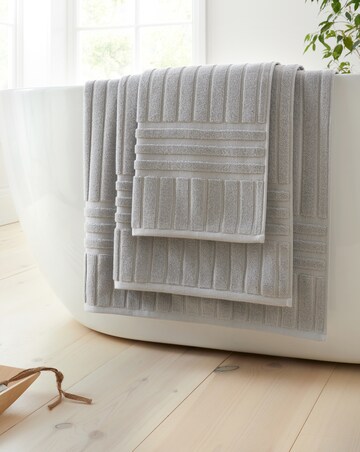 Bianca 100% Cotton Hotel Towel