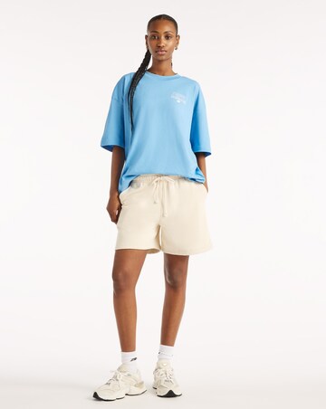 New Balance Oversized Graphic T-Shirt