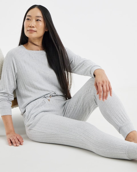 Figleaves Soft Knit Lounge Set