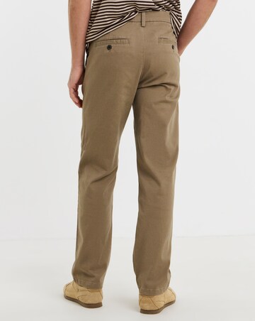 Straight Fit Chino