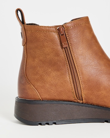 Heavenly Feet Rolo Chelsea Boot Wide E Fit