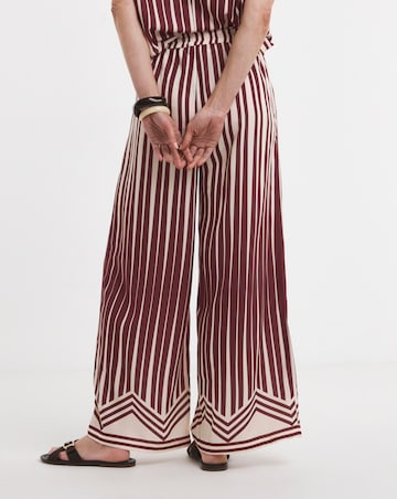 Printed Wide Leg Trouser