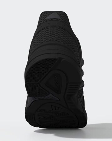 adidas Control Trainers