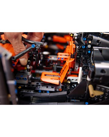 LEGO Technic Ultimate Car