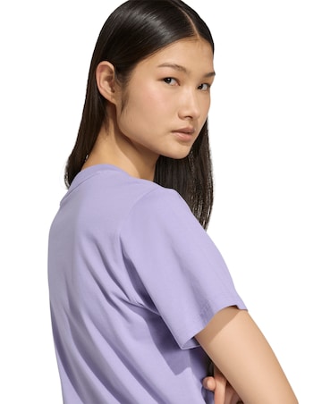 adidas Essentials Small Logo T-shirt