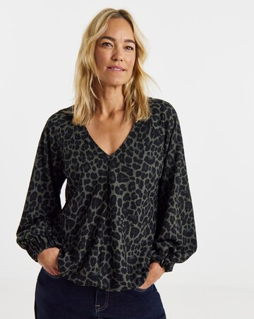 Green Leopard Long Sleeve Textured Bubble Hem V-Neck Top