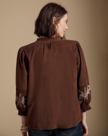 Julipa Embroidered Cord Top