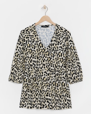Leopard Print Button Front Longline Top