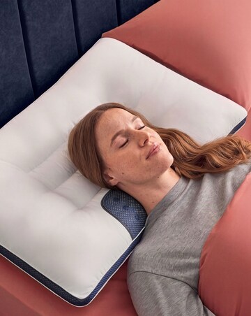 Silentnight Smart Sleep Magnetic Neck Therapy Pillow