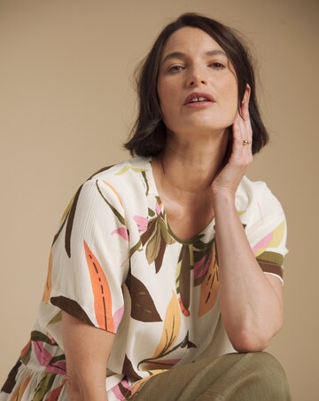Julipa Printed Crinkle Blouse