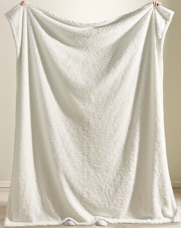 Catherine Lansfield Textured Wave Fur Throw