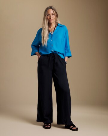 Julipa Crochet Trim Shirt