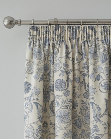 D&D Averie Pencil Pleat Curtains