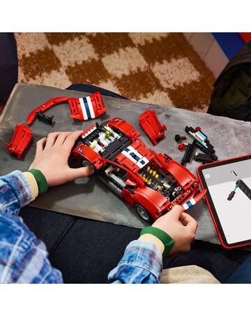 LEGO Technic Ferrari - redeemable code