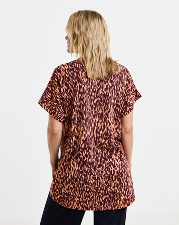 Print Crew Neck Grown On Sleeve Longline Dipped Back Top