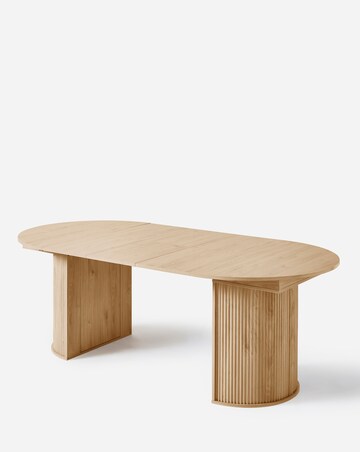 Leighton Extendable Oval Dining Table