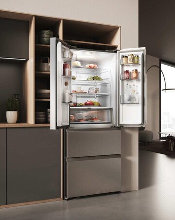 HaierFD70 S3 HFR3718ENMM Fridge Freezer