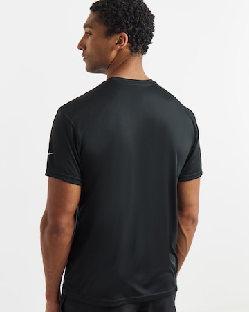 Nike Short Sleeve Hydroguard T-Shirt