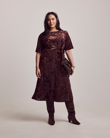 Julipa Petite Velour Burn Out Midi Dress