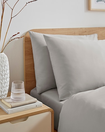 Easy Care Cotton Blend Housewife Pillowcases