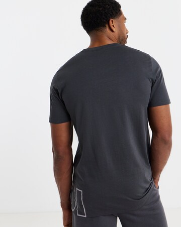 Voi Double Graphic T-shirt Long Length