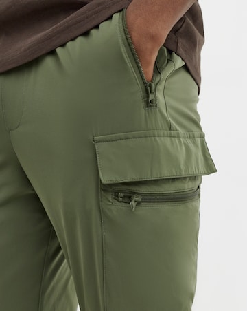 Tech Tapered Fit Pocket Cargo