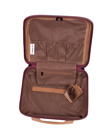 IT Luggage Replicating Vanity Suitcase