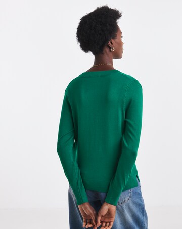 V Neck Jumper