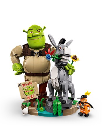 LEGO Shrek Donkey & Puss in Boots Model